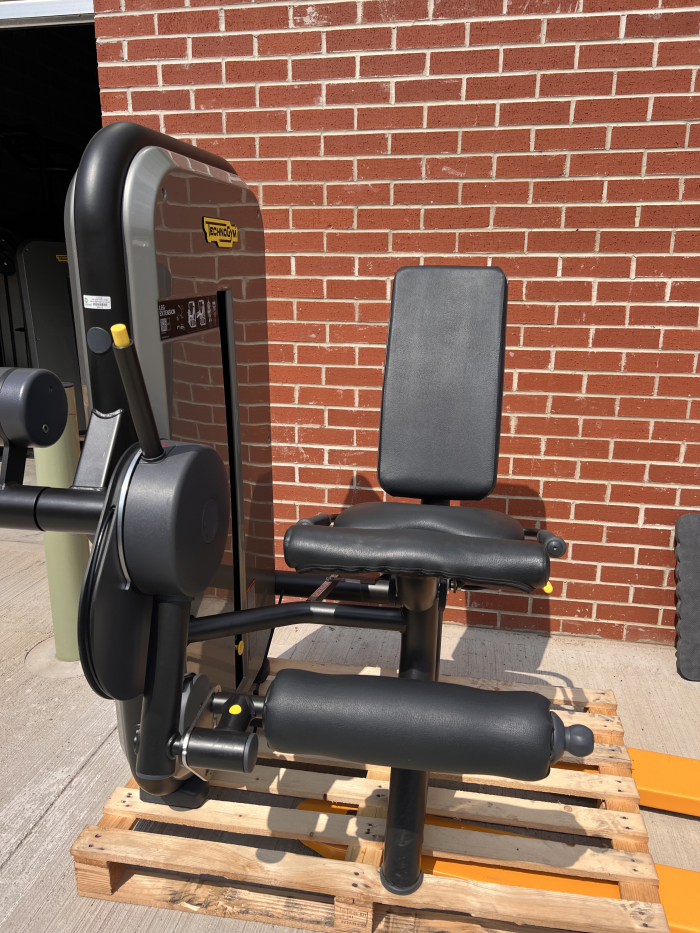 Technogym Leg Extension - Used - 3 Months Warranty